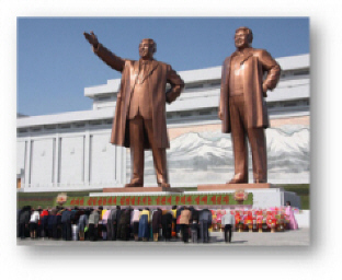 Statues-of-Kim-Il-Sung-and-Kim-Jong-Il